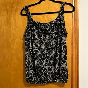 Ruffled top layer tank with elastic band at bottom